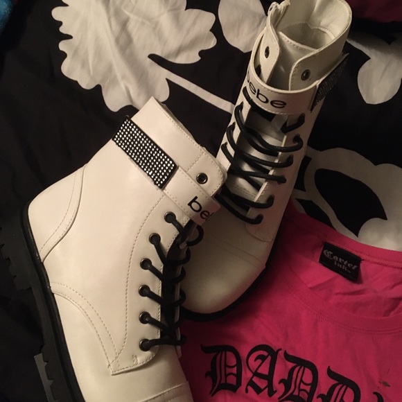 NEW BEBE COMBAT BOOTS - Picture 6 of 8